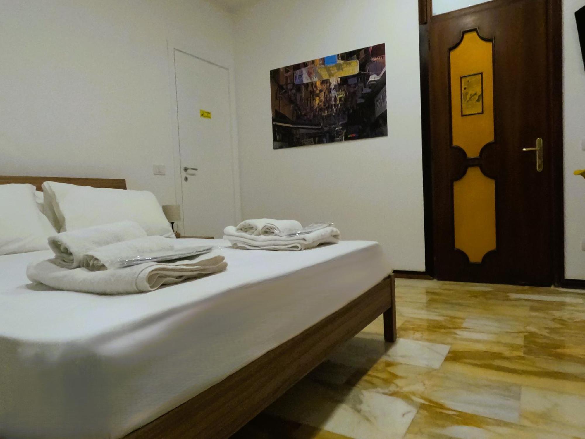 Hotel Punto Felice Riviera - Centro Citta Lungomare Caracciolo Napoli Esterno foto