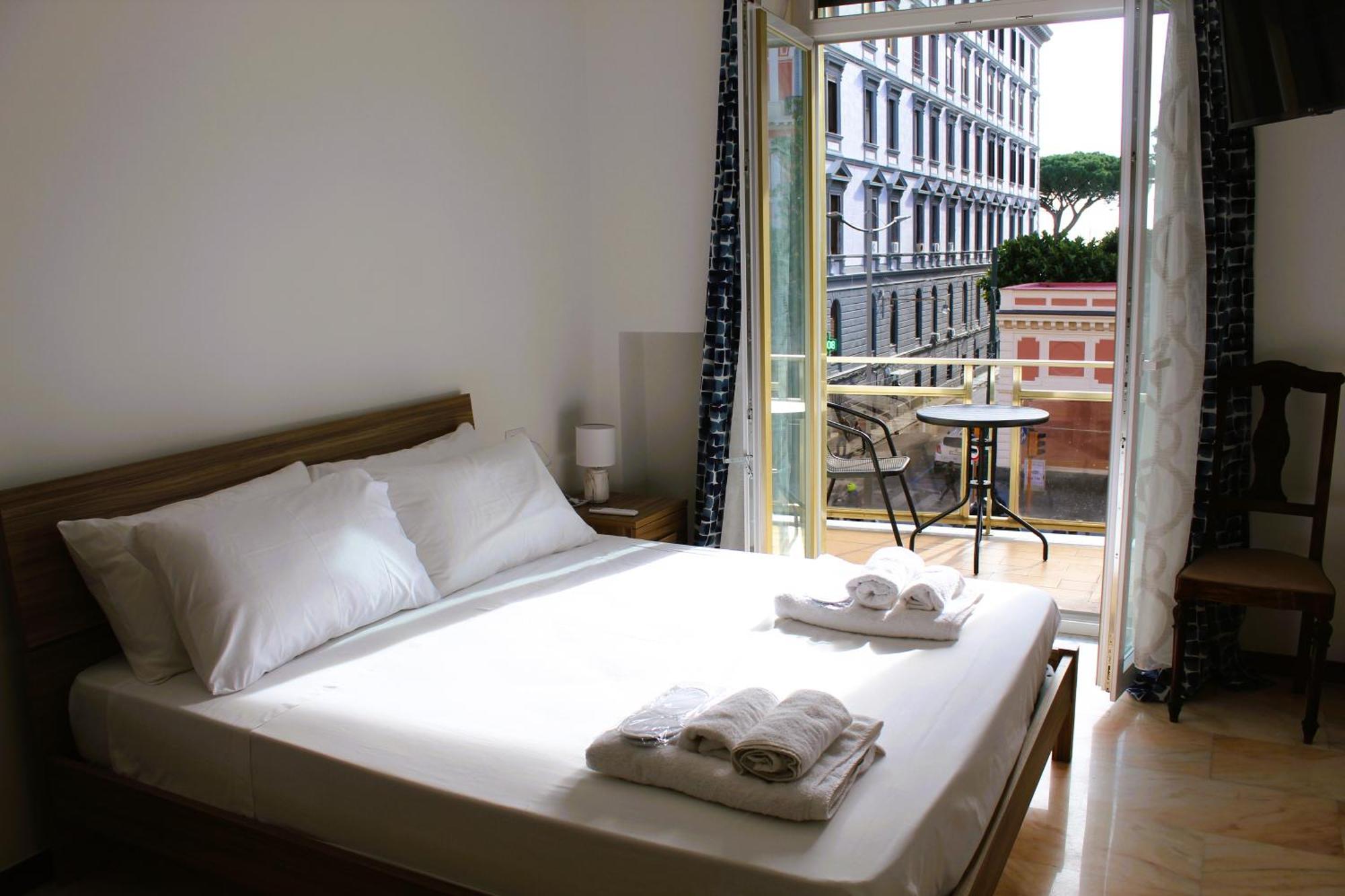 Hotel Punto Felice Riviera - Centro Citta Lungomare Caracciolo Napoli Esterno foto